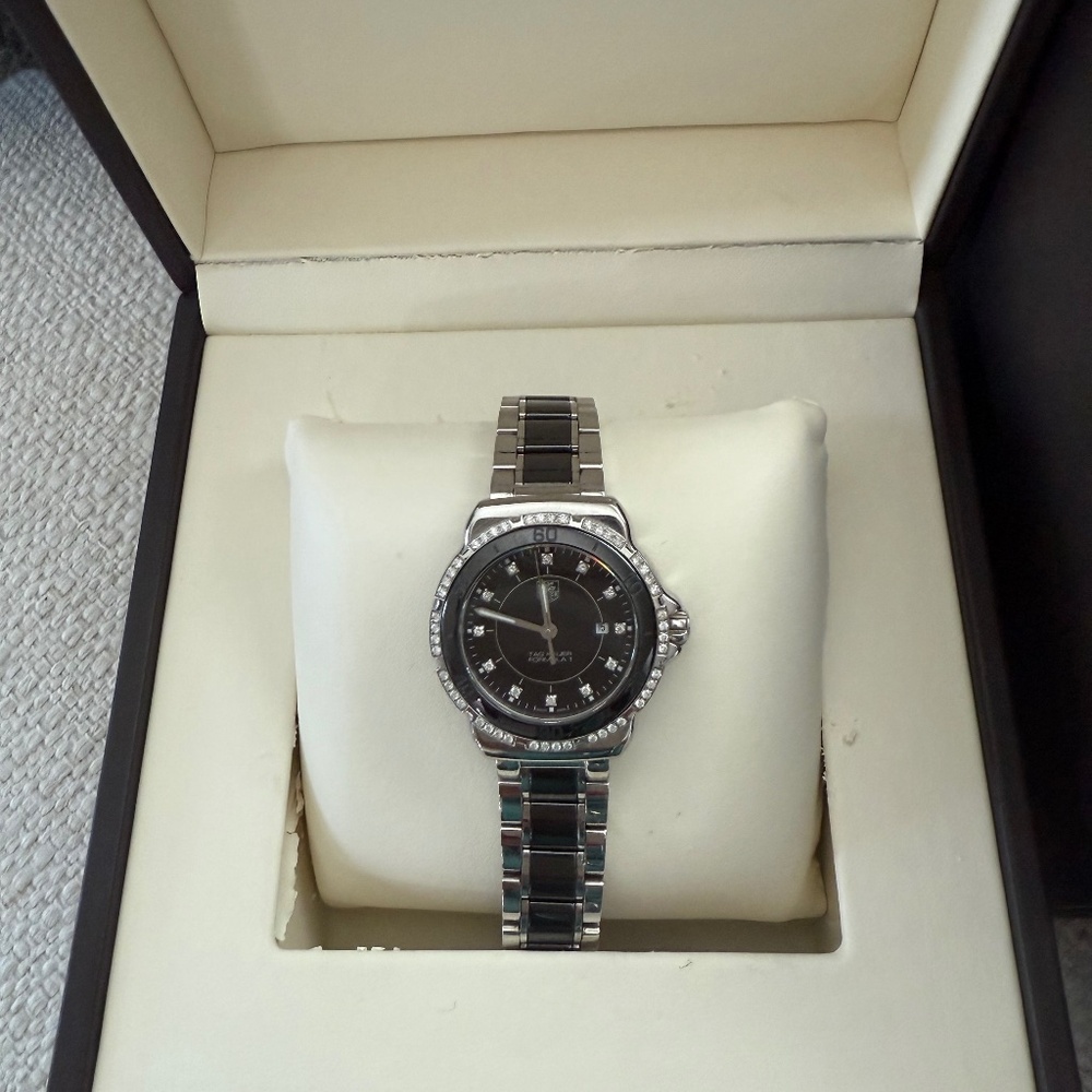 Tag Heuer Women’s WAH1312 Formula One Quartz Ceramic